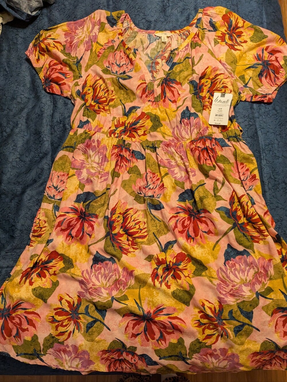 NWT Terra & Sky Women's Pink Floral Casual Dress with Multicolor Blooms